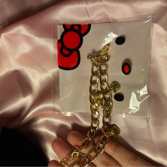 💖HELLO KITTY CUSTOM MADE GOLD NECKLACE💖 - Picture 3 of 10